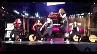 Wii6 Official Stage : OUT [Pattaya International Music Festival 2013] - [Fancam]