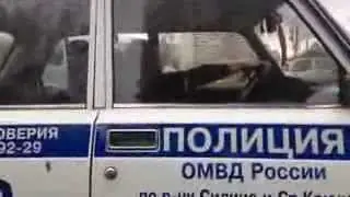 Lebedinskiy Production - сотрудник ппс скрывается от камеры , без ремня и гос номеров на авто