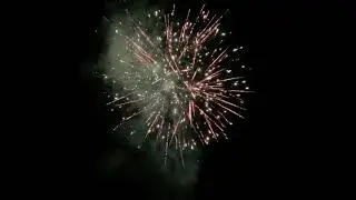 Georgie 🤡🔪 200 shot firework