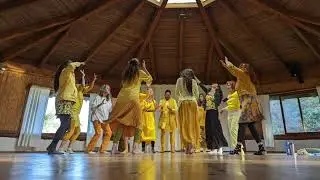תדרים בתנועה - Dancefullness - קורס הכשרת מנחים ומטפלים בהנחיית רוית יסעור