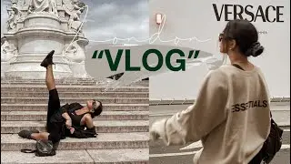 LONDON VLOG - Biking, Shopping + taking photos! || Tashietinks