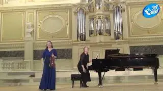 Майя Лобанова, 8 класс скрипки Санкт-Петербургской детской школы искусств имени М.И.Глинки