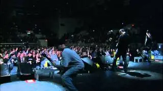 Topless - Breaking Benjamin HD live at stabler arena