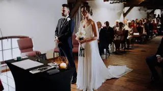 Przepiękna ceremonia cywilna - K // A - ślub i wesele w Fabryce Lloyda w Bydgoszcz