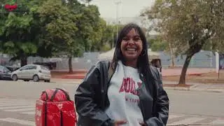Do iFood para a sala de aula: entregadores conquistam o diploma do ensino médio com o ENCCEJA
