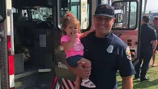 Denni sees Dad on Fire Engine (E60)