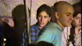 Bhakti, Redención y Confort Supremo en El Hoyo / Redención, Confort en El Circulo Aragon - 1994