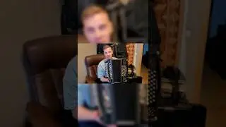Кировская гармонь маст Н. Н. Пяткина.  