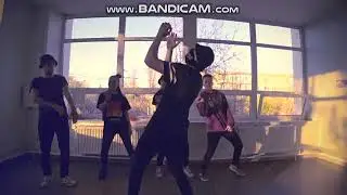 Танцуем под BadCurt - Аризона бошки (Танцующий Чувак) Ты не моя крошка