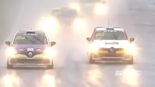 Clio Cup Sweden 2016 at Mantorp Park, Linda Johansson rolls