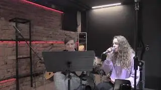 Anna Ivanova ft. Mike Vagan - Nothing breaks like a heart (cover)