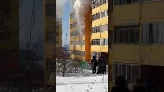 Жёсткая пожар в городе горит квартира