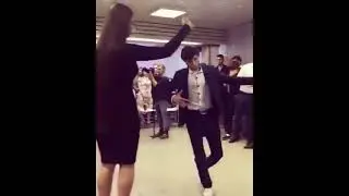 Девушки Классно Танец Лезгинка Шикарный видео Супер Перформанс Зажигает Танец 2021