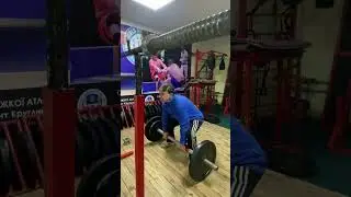Тяга Акселя в 75 лет !!!
