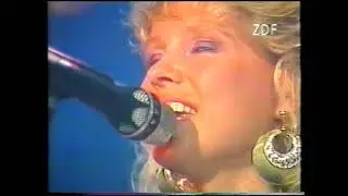 Mike Oldfield - 1985  Peter's pop show  Pictures in the Dark