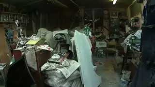 ГАРАЖ ДЯДИ ВОВЫ СЕДОГО, ВЫ ТОЛЬКО ПОГЛЯДИТЕ ЧТО ОН ВЫТВОРЯЕТ