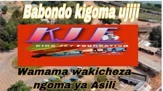 Babondo Kigoma Ujiji wamama wakicheza ngoma za Asili