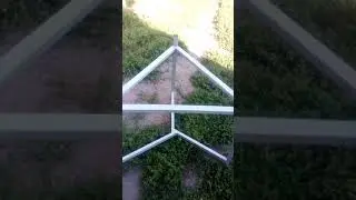 Honey extractor stand