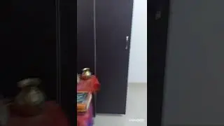 дома у друга Шайлендри