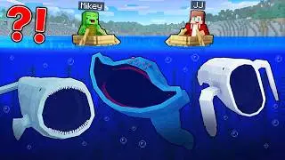 JJ and Mikey Explore UNDERWATER CREATURES in Minecraft...