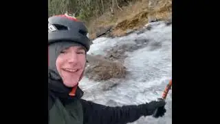 Free Solo Ice Climbing 