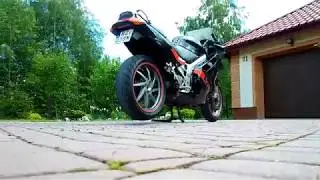 Honda VFR 750 RC36 I sound