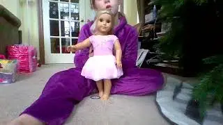 Julie Dress Up!!! (Part 1)