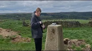 A  windy  top, a windy  roadside  and  a  sunny lane (All The Trigs : Hog Lowe, Rushton,Hercules)