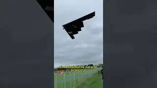 Así es el B-2 Spirit: El Bombardero Invisible que Cambió la Guerra