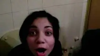 anita cagando.