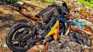 Restauração completa motocicleta super esportiva de 30 anos em chamas Descanso de moto inacreditável