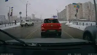 А мне надо туда