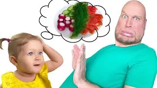 Лиза учит папу правильно питаться и заниматься спортом