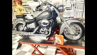 Honda Shadow 400 (регулировка клапанов)