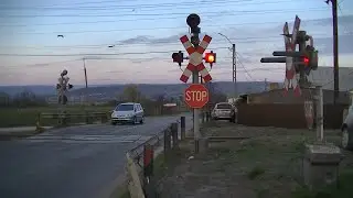 Spoorwegovergang Vaslui (RO) // Railroad crossing // Trecere la nivel