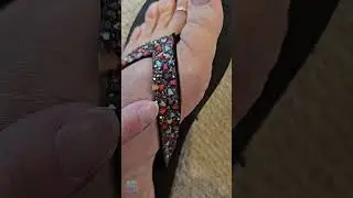 Skechers Women's Meditation-Daisy Delight Flip-Flop
