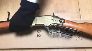 Винтовка Винчестер США, 1866 г, латунь, Mod.66 carbine by Winchester, USA 1866, Denix 1140/L