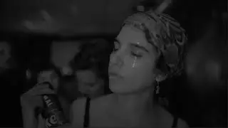 Ramiro Jota - Blurry
