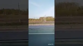 Паровоза обогнал😁😁