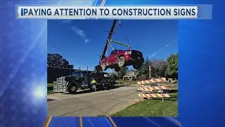 Pay attention to the construction signs