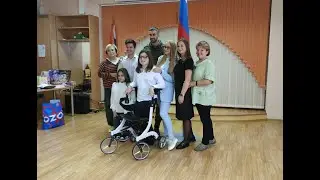 Боец с зоны СВО пообщался в школе с детьми инвалидами