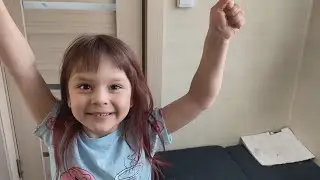 ЛИЛИШКЕ 5 лет, КРАСИМ ВОЛОСЫ, едем В КРЕПОСТЬ - Julia Melnikova