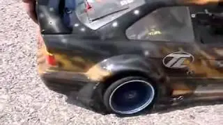 моделька,а дым как у настоящей