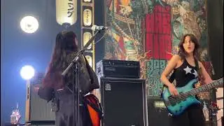 Band Maid x The Warning