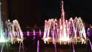 SAMARA(18).Поющие ночные фонтаны Самары