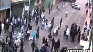 Zamieszki w Londynie(Anglia) cz.4 - Kradzież skutera
