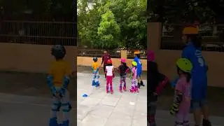 Skating Lessons #prishanegi #poojanegi #vaishnavinegi #skating #sports #funtime #skating #fun #love