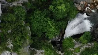 Ulukaya Waterfall (Bird's-eye view) | Ulus, Bartın, Türkiye | DJI Mavic Air