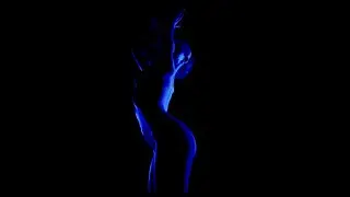 CVIRO & GXNXVS - Naked (Visualizer)