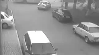 Жестко ГАИШНИК попал под колёса 18+